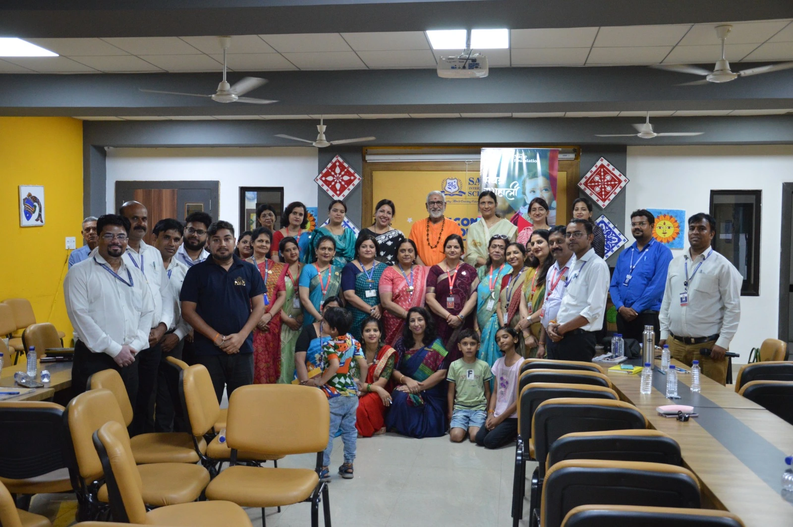 The True Sage Foundation
                                                    successfully hosted an enlightening session on Parenting.